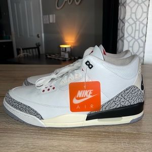 AIR JORDAN RETRO 3 REIMAGINED SIZE 17